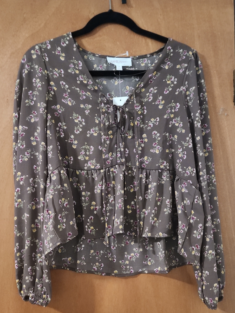 NWT Pink Rose Floral Tie-Front Peplum Blouse Size MED